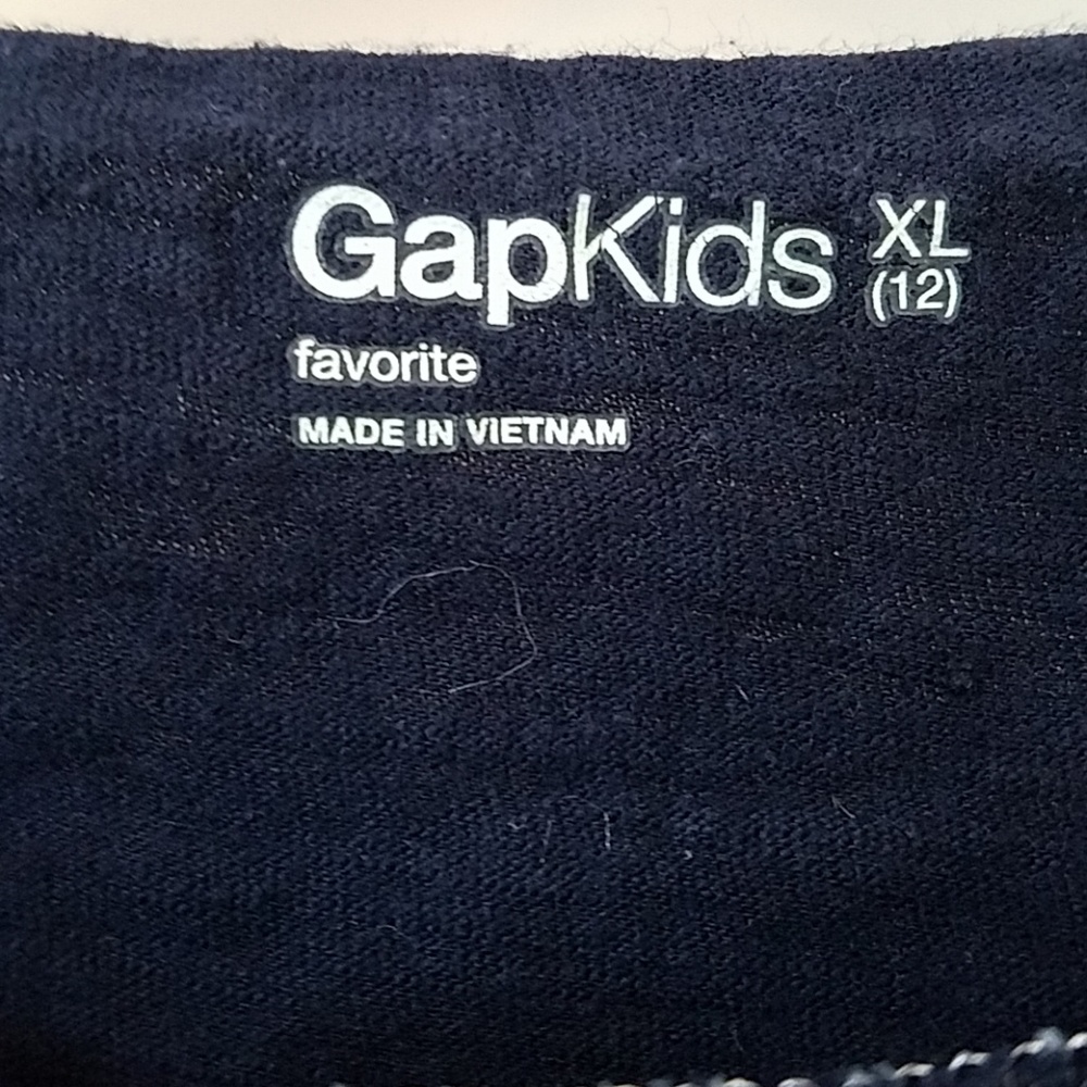 Gap Kids Tee - Picture 2 of 3